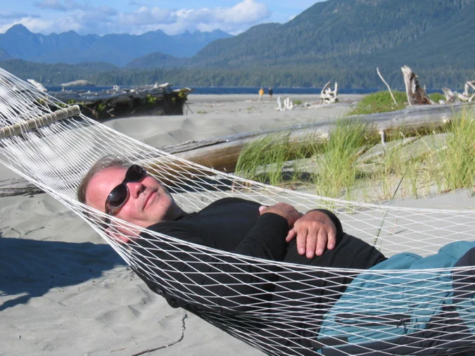 HammockSunGlassesVargas.webp
